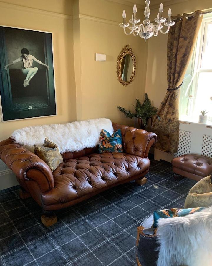 Cornerhouse Guesthouse ペンリス エクステリア 写真